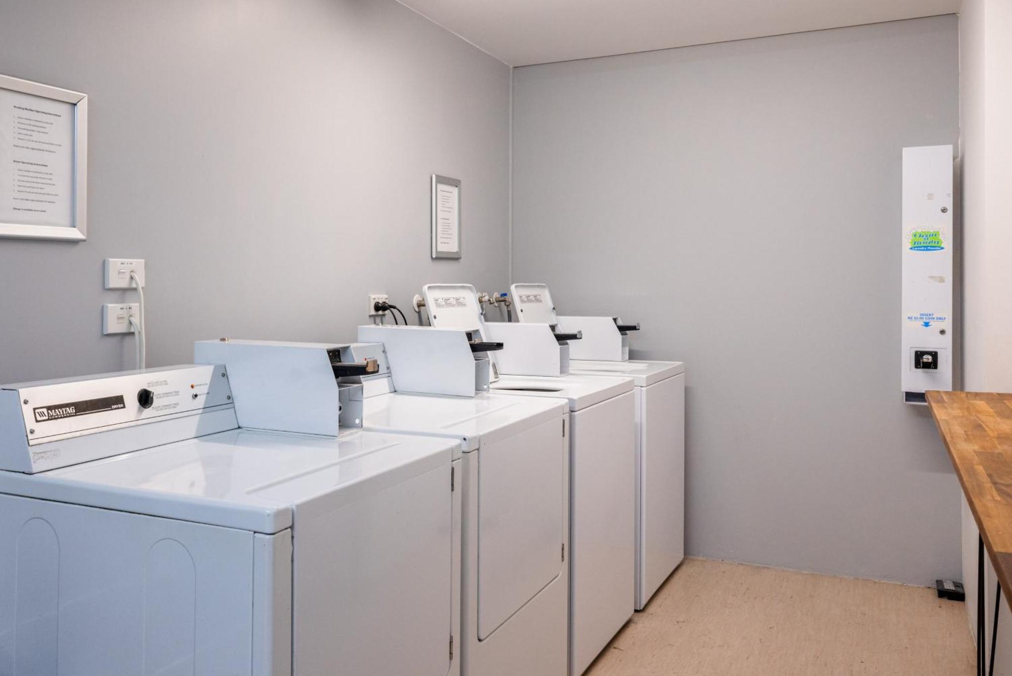 Heartland Hotel Auckland Airport Bagian luar foto