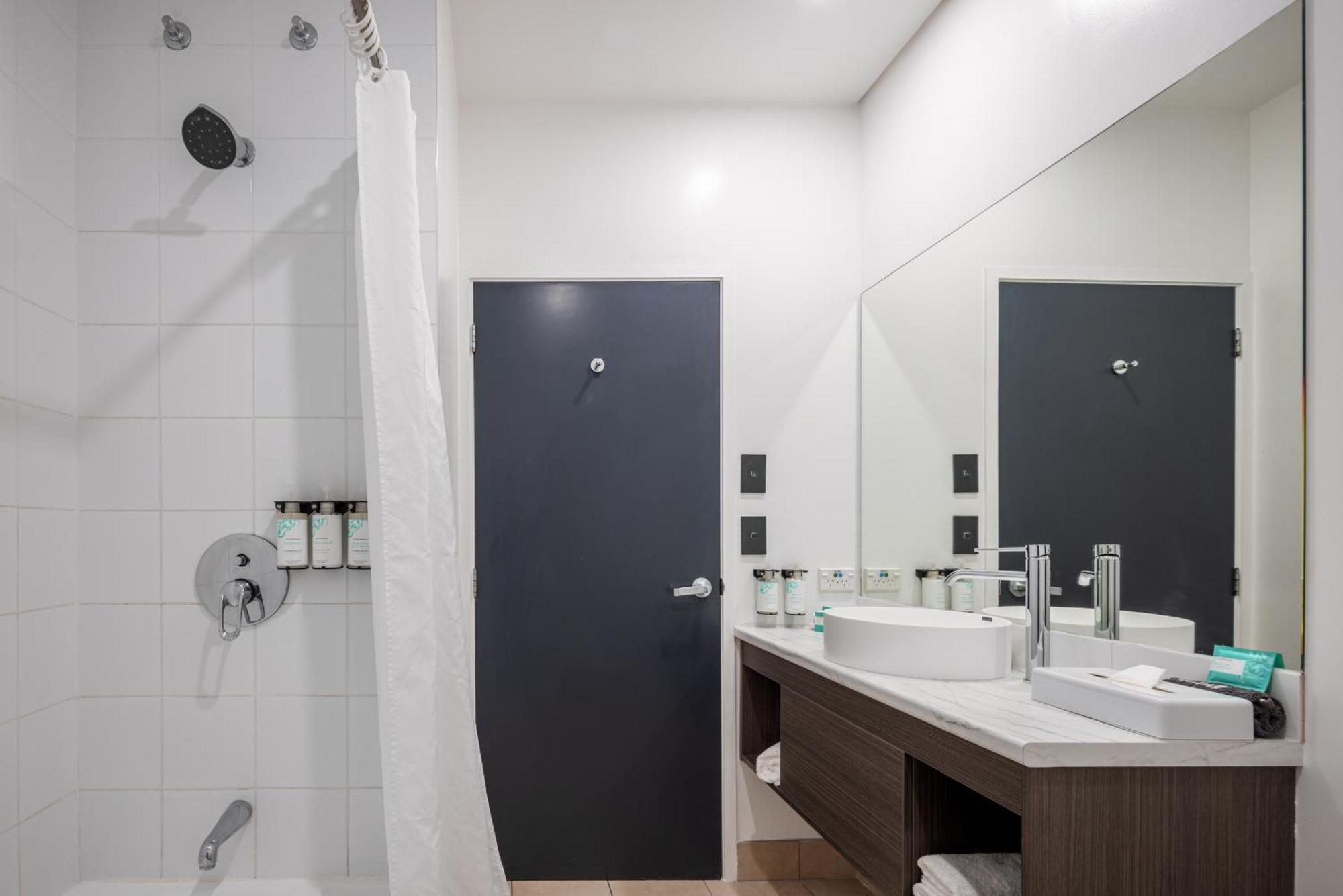 Heartland Hotel Auckland Airport Bagian luar foto